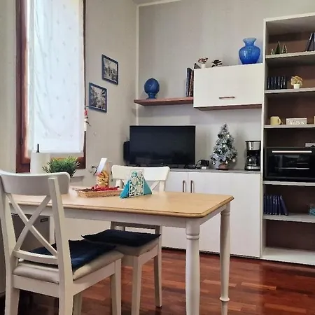 Apartment Stiloso Universita Clima - Piano 1 - Keki